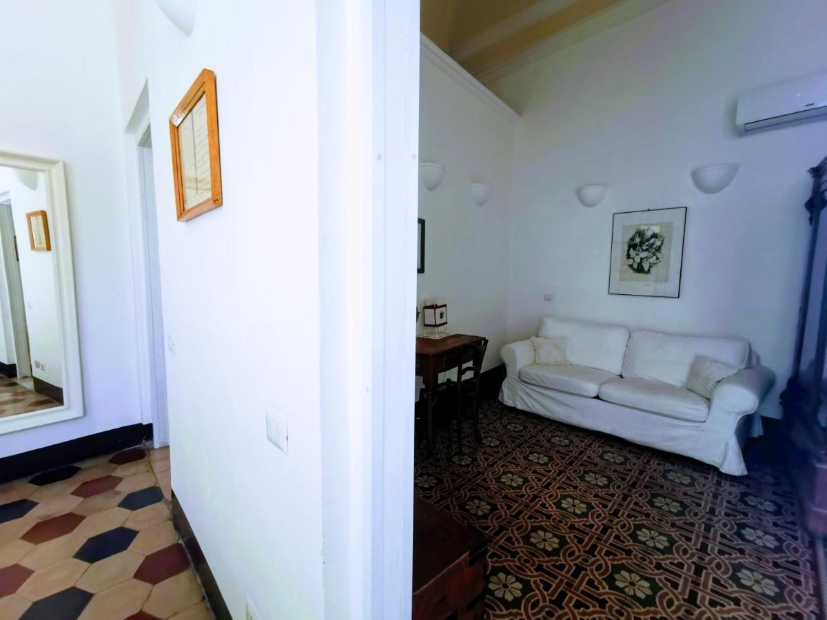 Fera O' Luni Bed & Breakfast Catania Eksteriør bilde